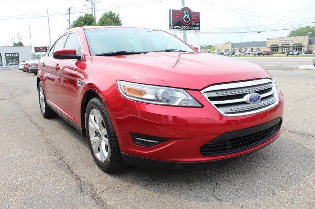 2012 FORD Taurus