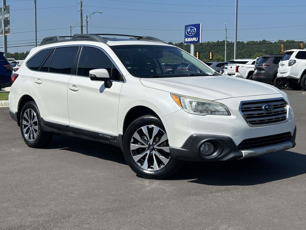 2016 SUBARU Outback