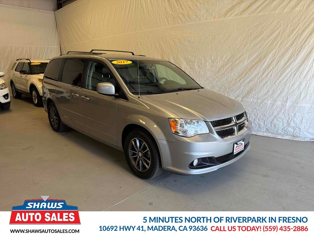 2017 DODGE Grand Caravan