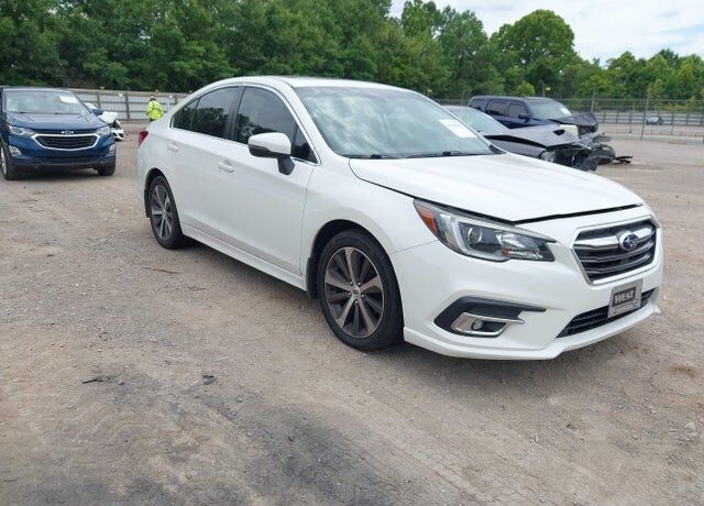 2018 SUBARU Legacy