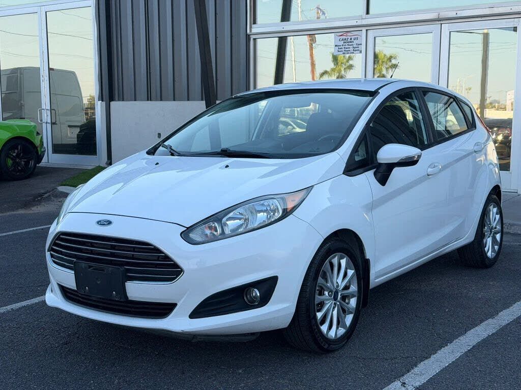 2014 FORD Fiesta