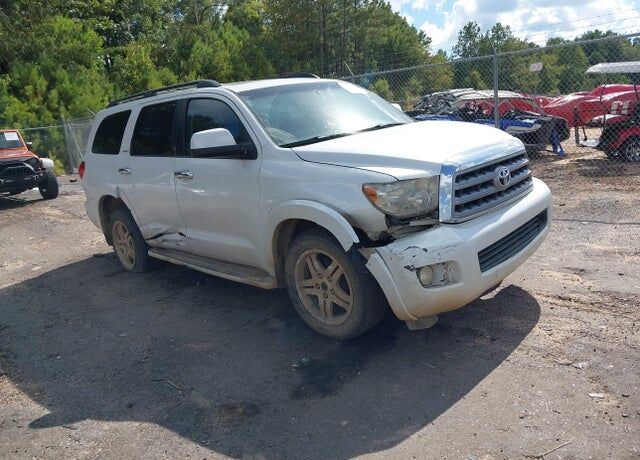 2010 TOYOTA Sequoia