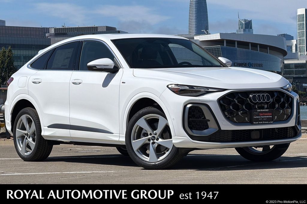 2026 AUDI SQ5