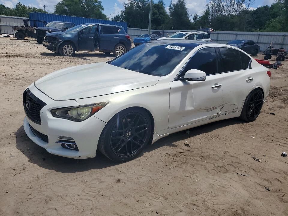 2014 INFINITI Q50