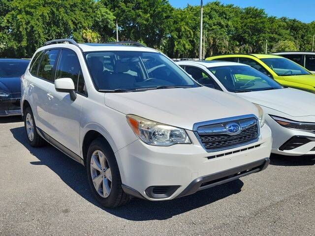 2016 SUBARU Forester