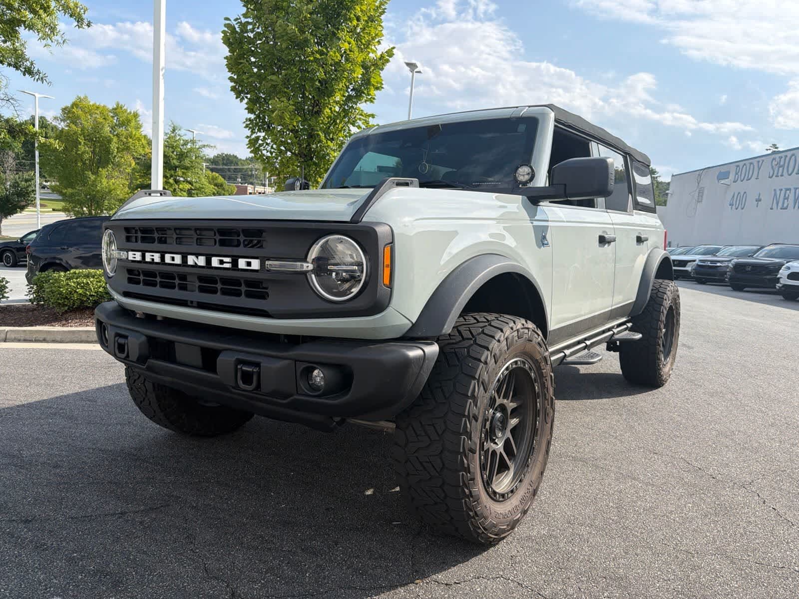 2023 FORD Bronco