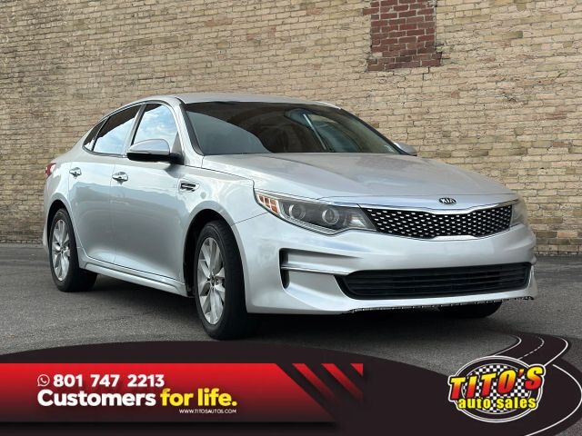 2017 KIA Optima