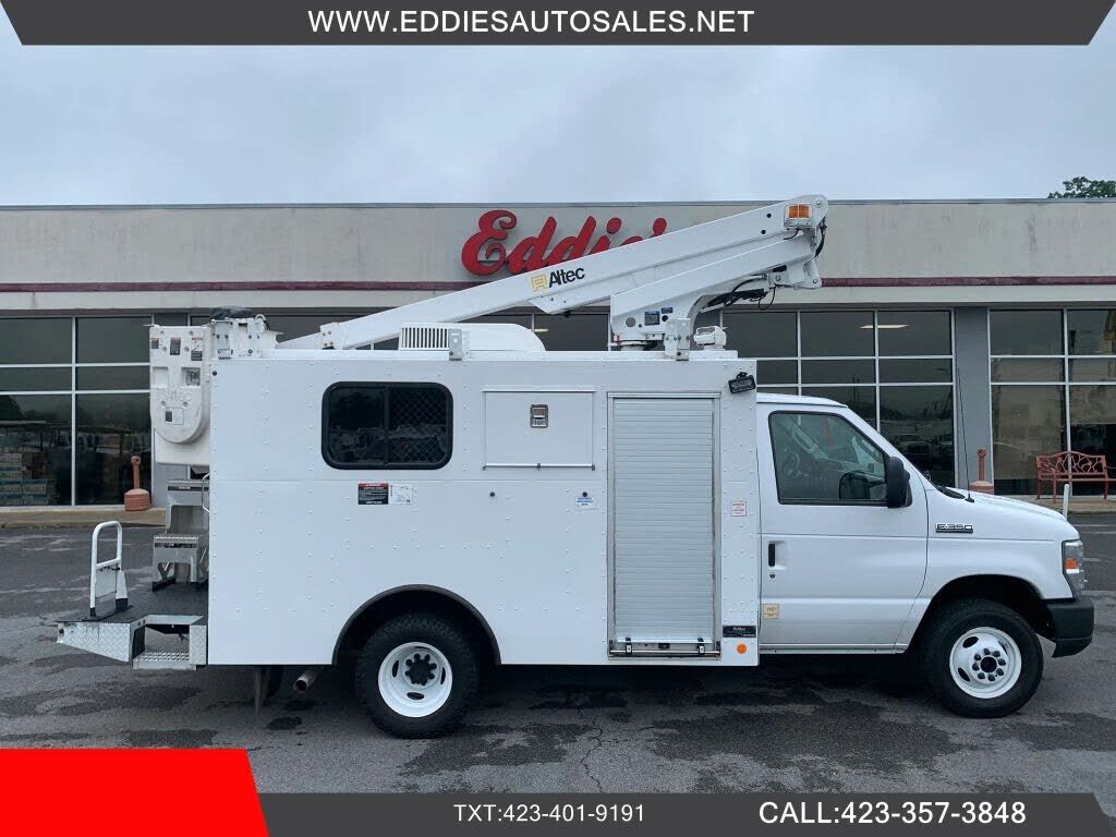 2019 FORD E-350