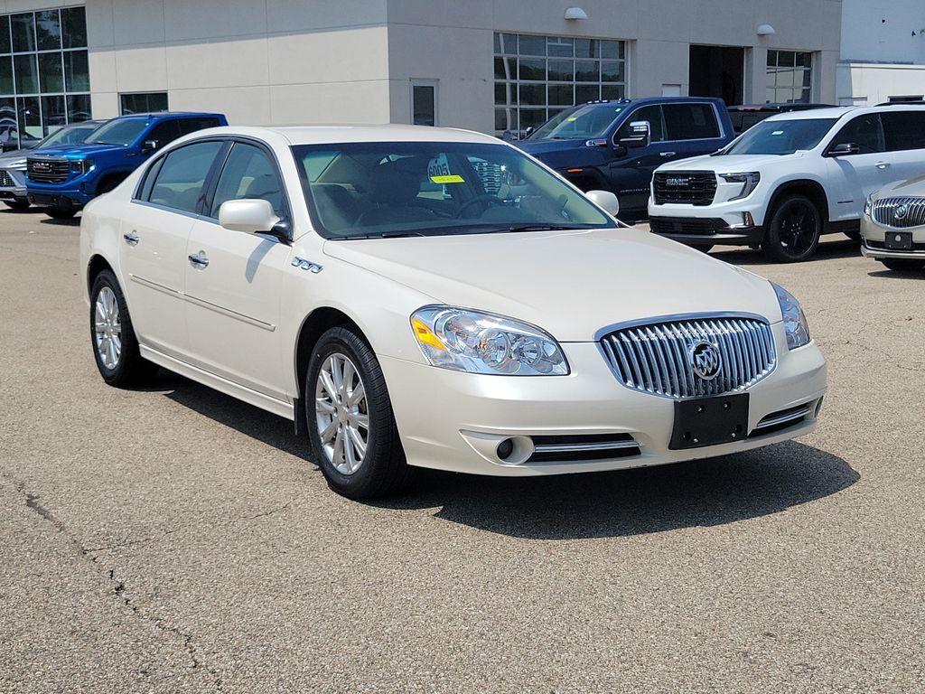2011 BUICK Lucerne