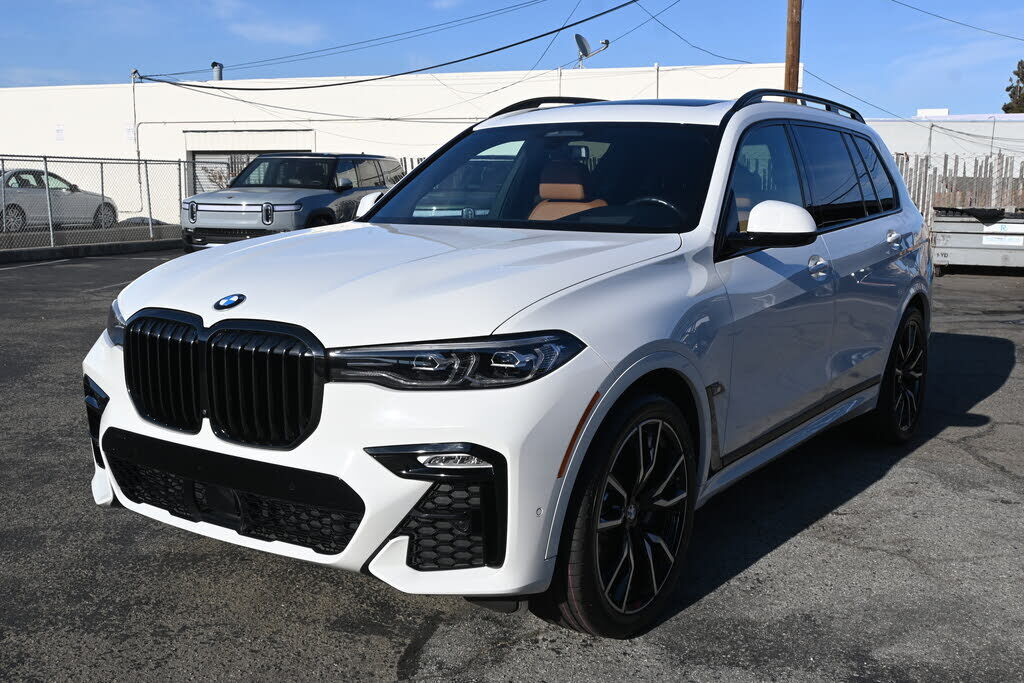 2022 BMW X7