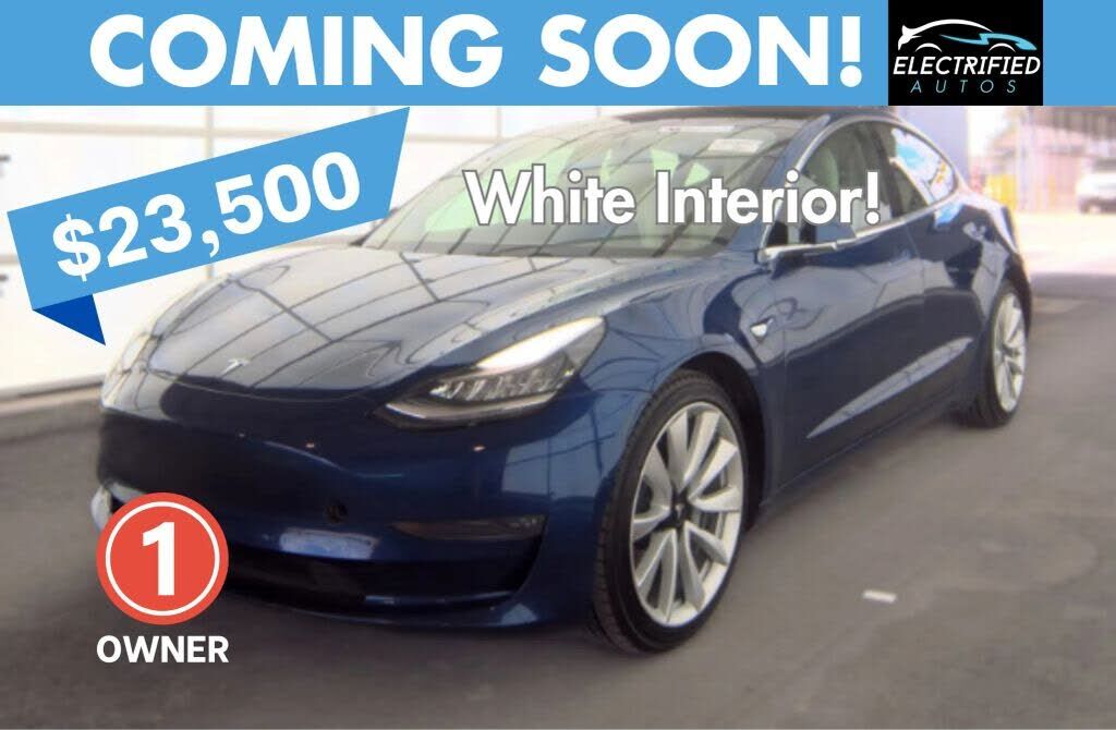 2020 TESLA Model 3
