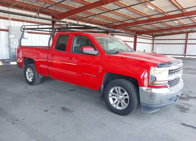 2017 CHEVROLET Silverado