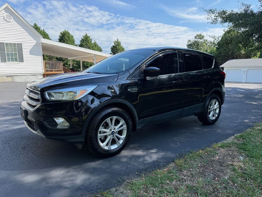 2019 FORD Escape