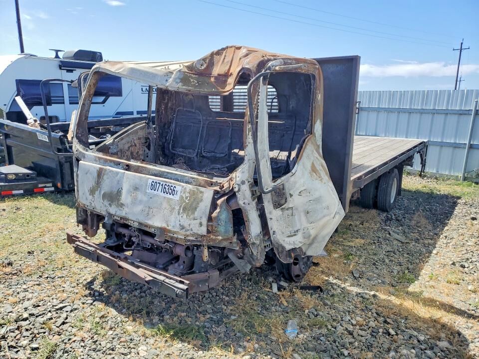 2022 ISUZU NPR-XD