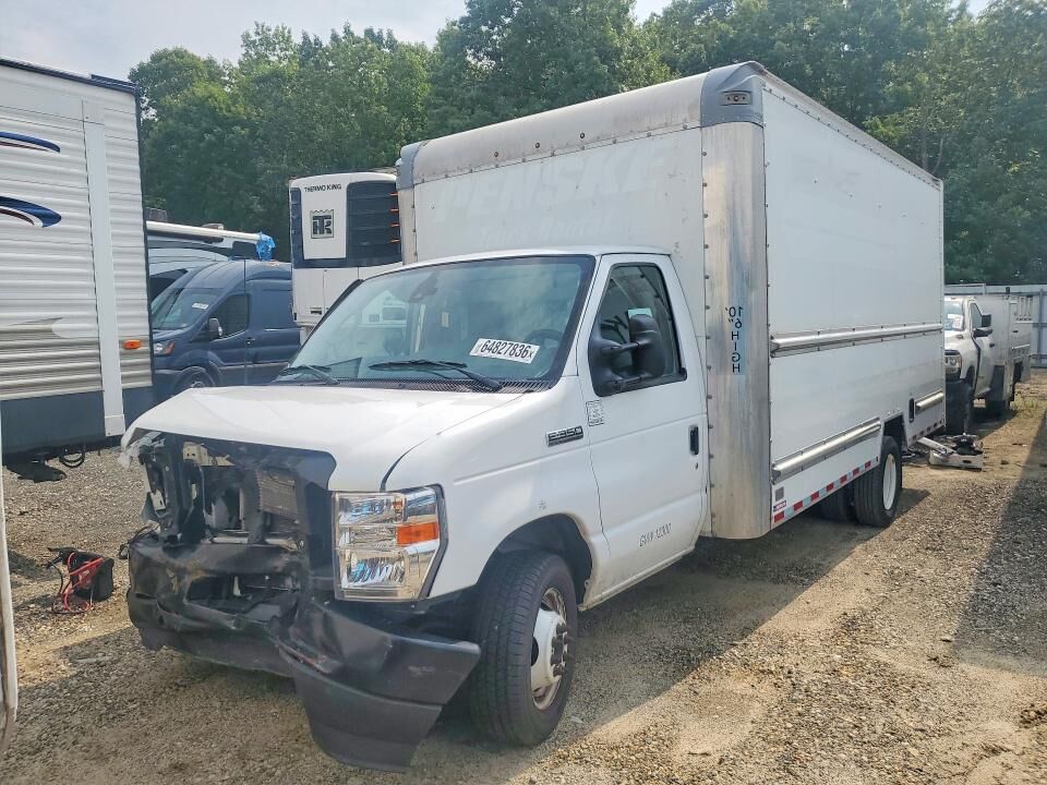 2024 FORD E-350