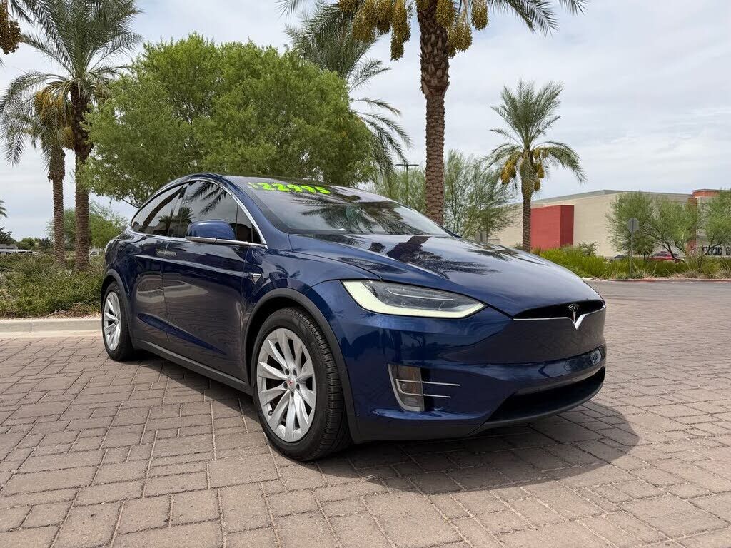 2018 TESLA Model X