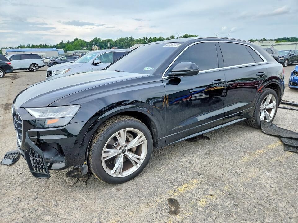 2021 AUDI Q8