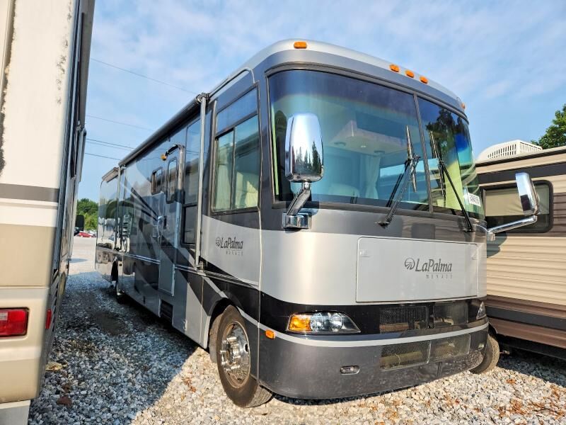 2004 WORKHORSE W22