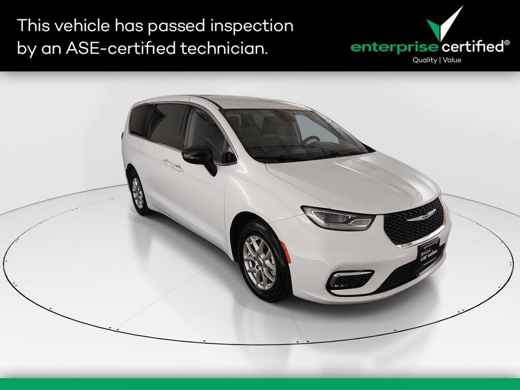 2024 CHRYSLER Pacifica