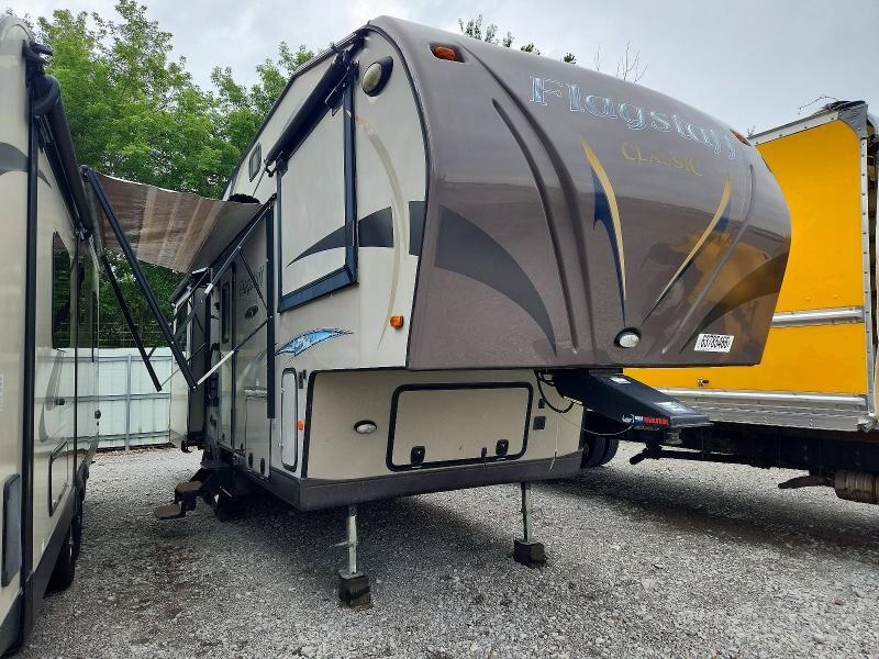 2013 FOREST RIVER Flagstaff Lite Weight Trailers