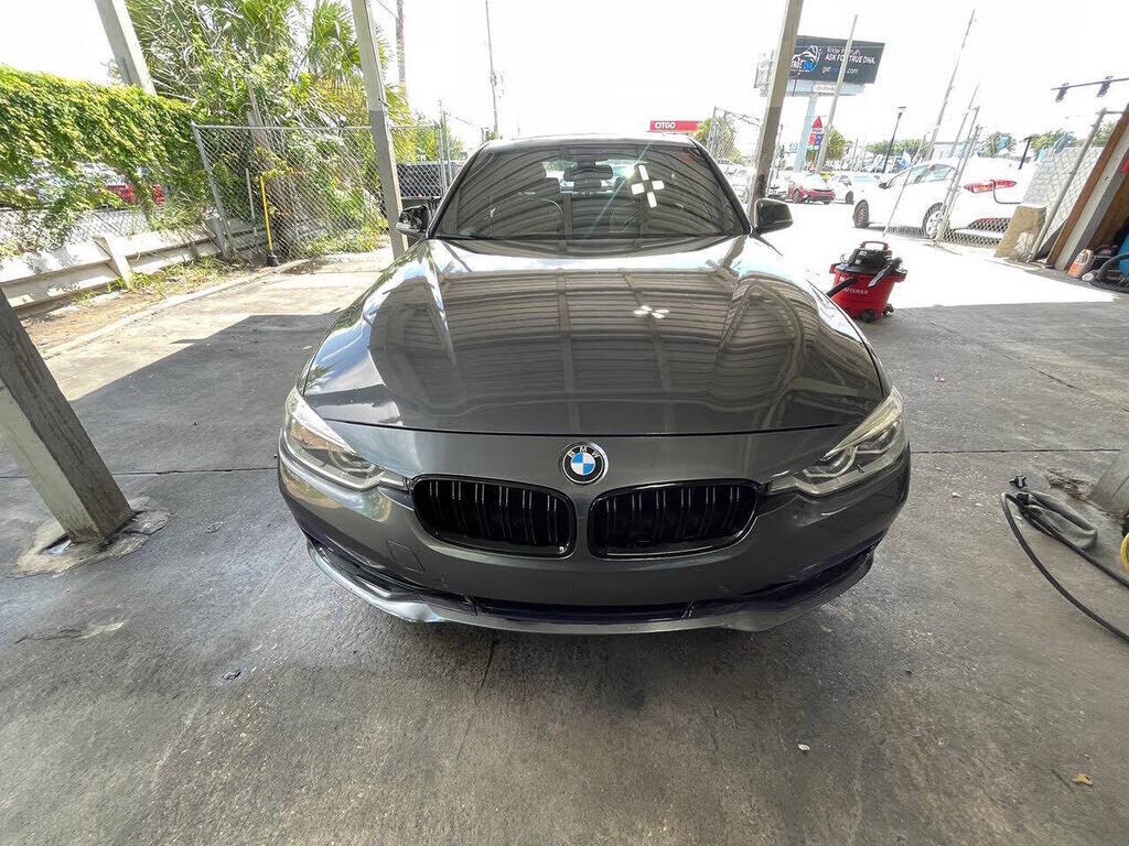 2018 BMW 3 Series