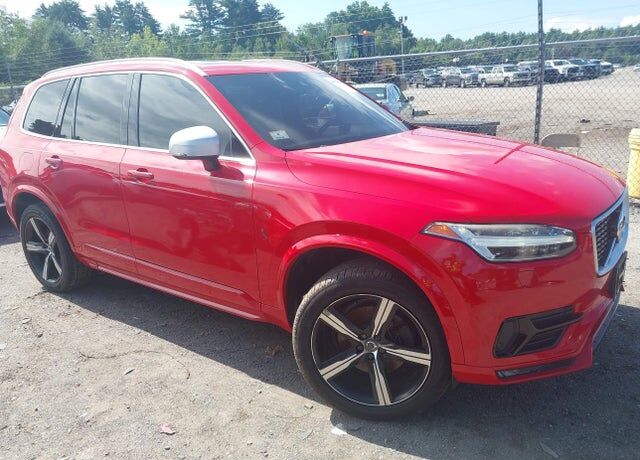 2016 VOLVO XC90