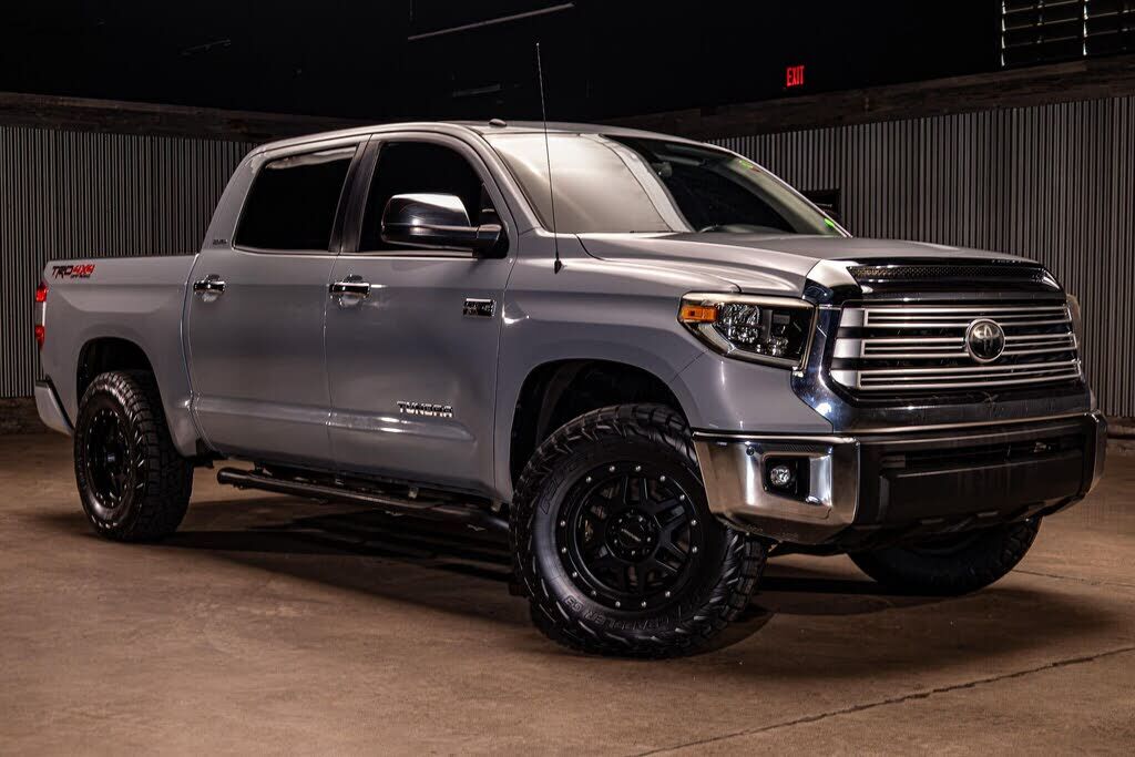 2018 TOYOTA Tundra