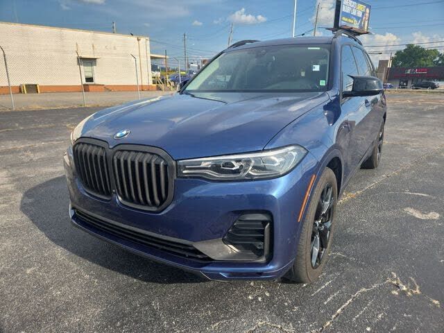2021 BMW X7