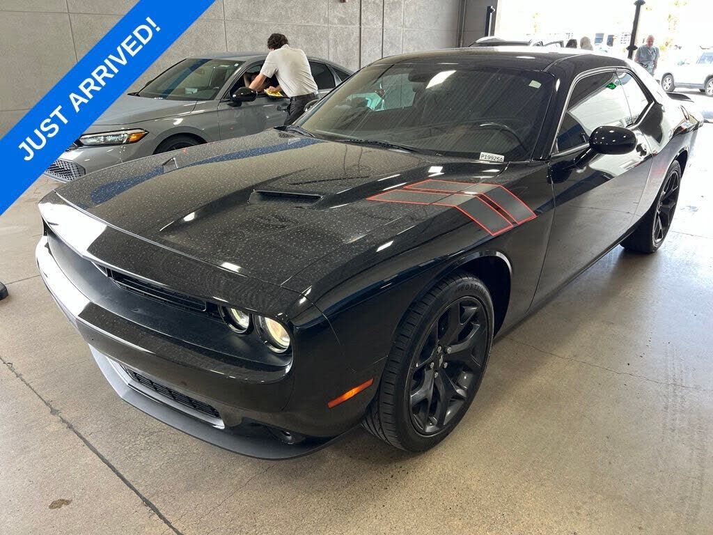 2020 DODGE Challenger