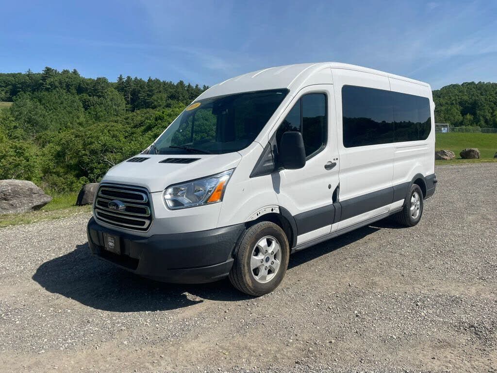 2018 FORD Transit
