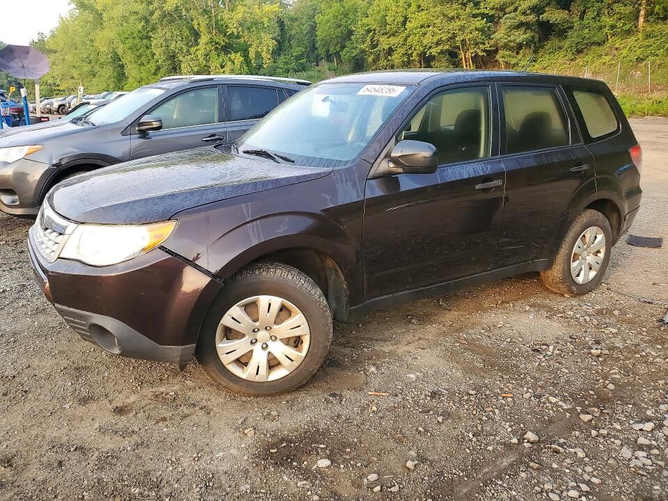 2013 SUBARU Forester