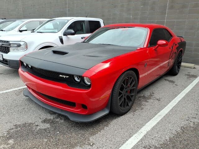 2016 DODGE Challenger