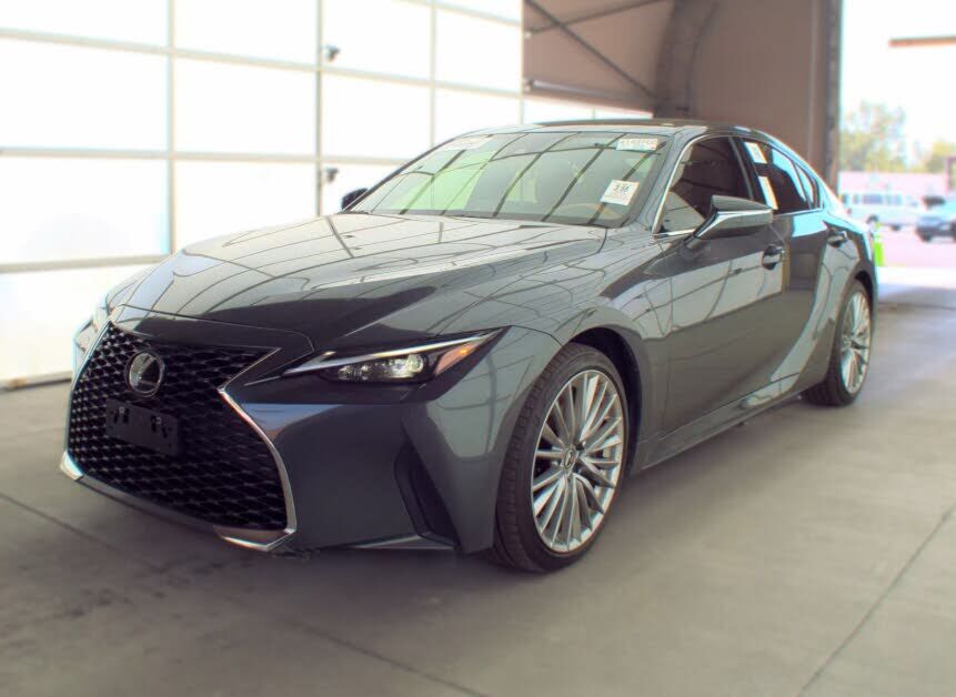 2024 LEXUS IS