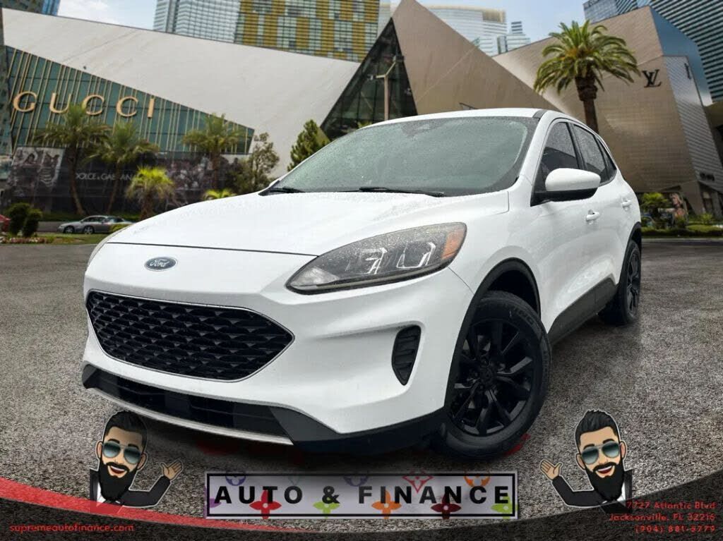 2020 FORD Escape