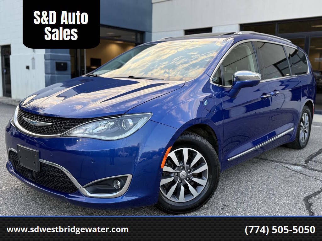 2020 CHRYSLER Pacifica