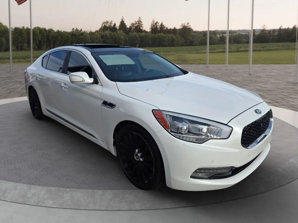 2015 KIA K900