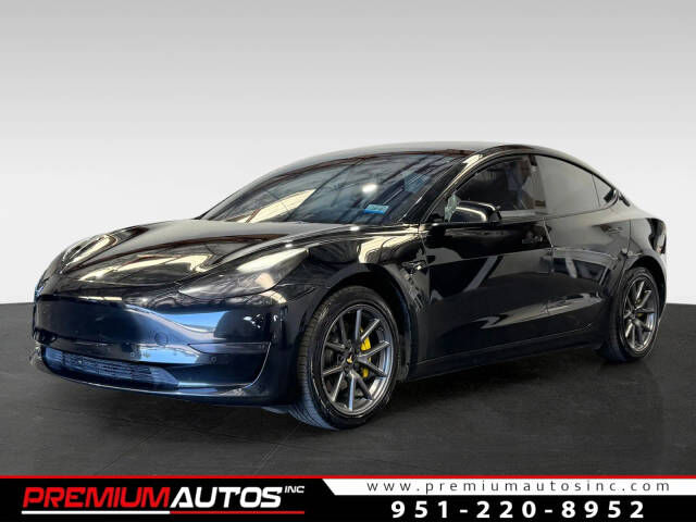 2022 TESLA Model 3