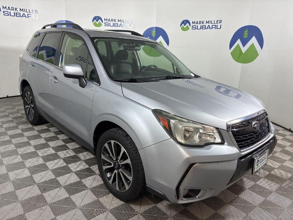 2017 SUBARU Forester