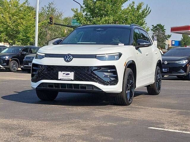 2026 VOLKSWAGEN Tiguan
