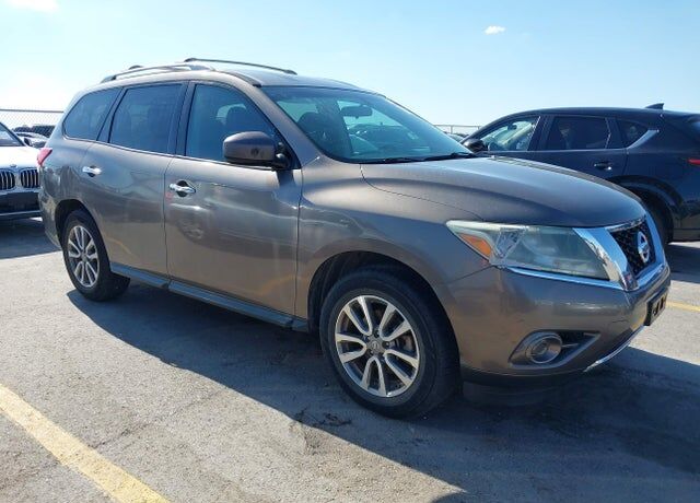 2014 NISSAN Pathfinder