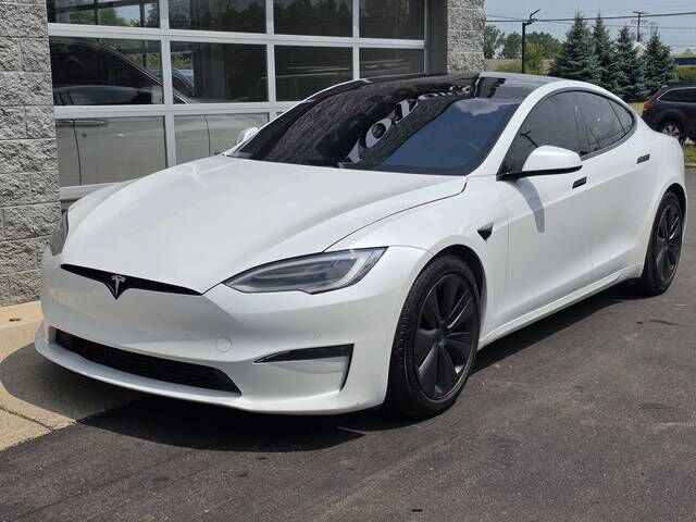 2021 TESLA Model S
