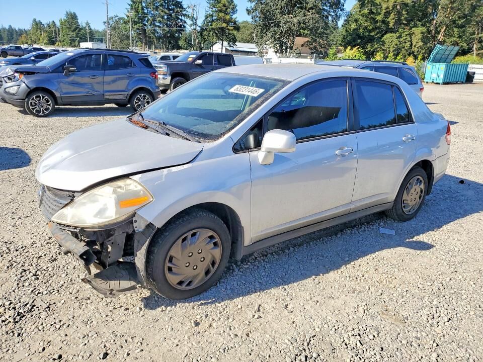 2010 NISSAN Versa