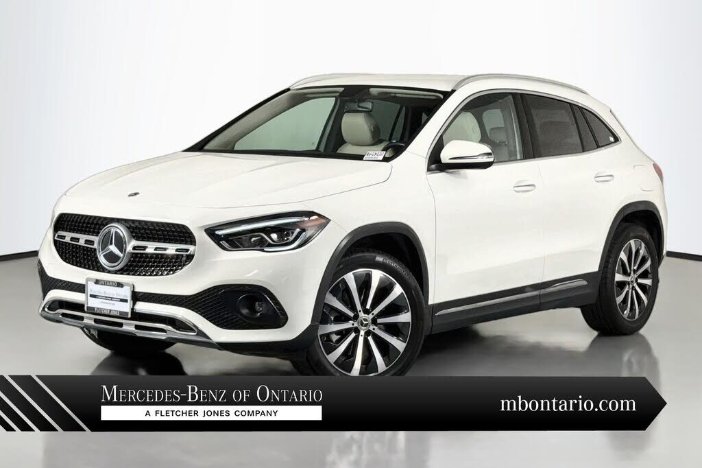 2022 MERCEDES-BENZ GLA-Class