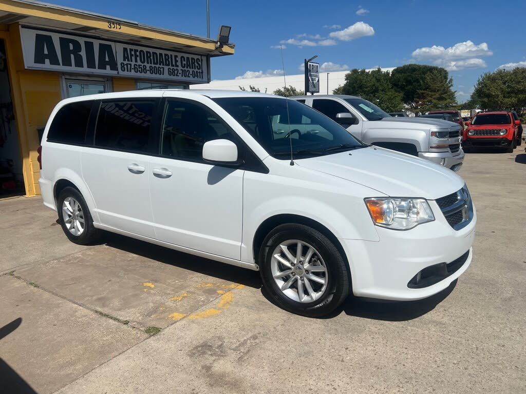 2020 DODGE Grand Caravan