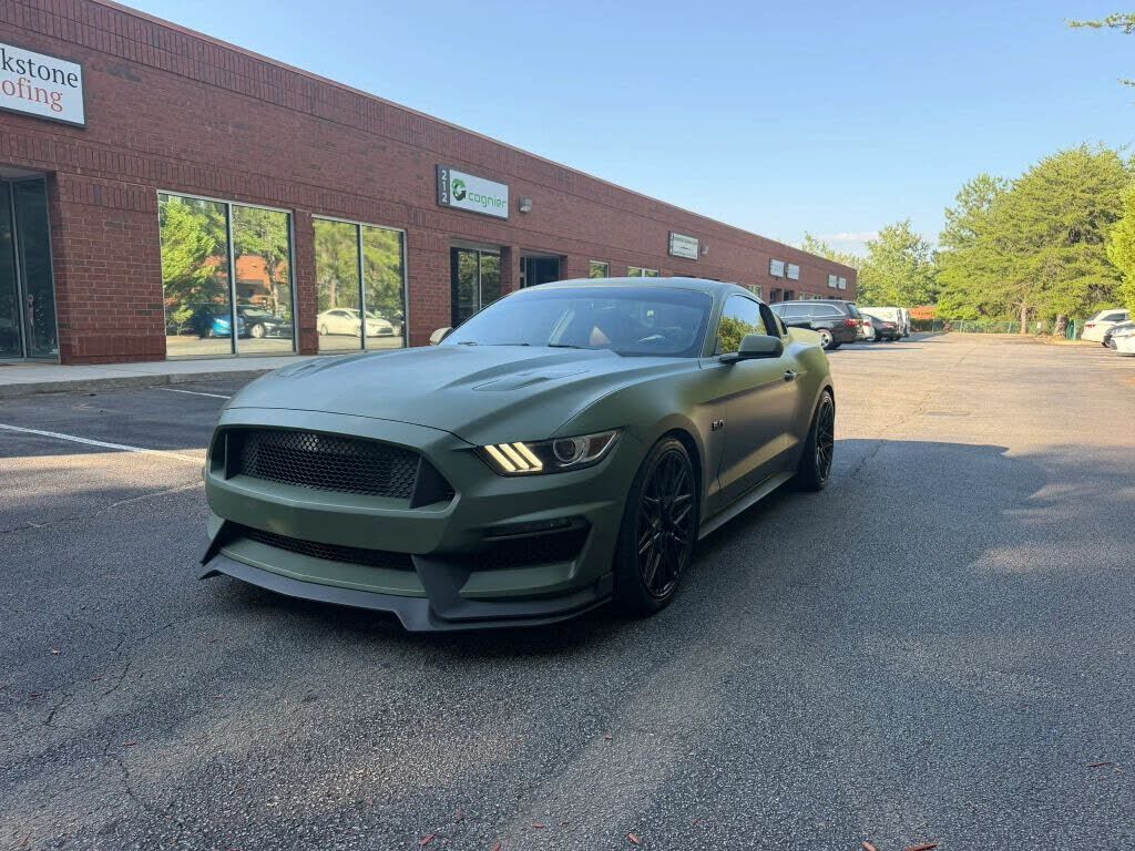 2015 FORD Mustang