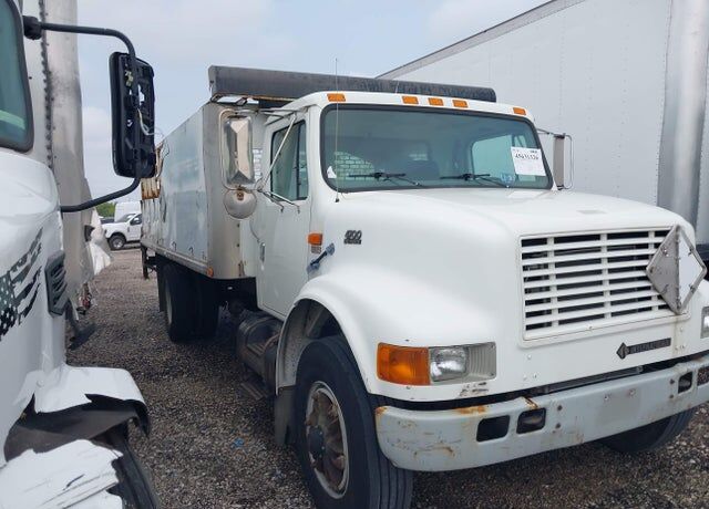 1999 INTERNATIONAL 4700