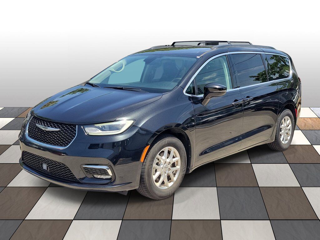 2022 CHRYSLER Pacifica