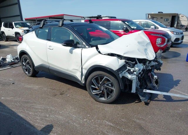 2020 TOYOTA C-HR