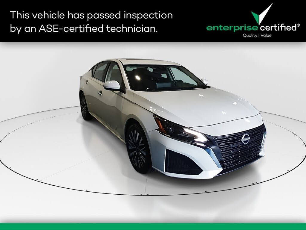 2024 NISSAN Altima