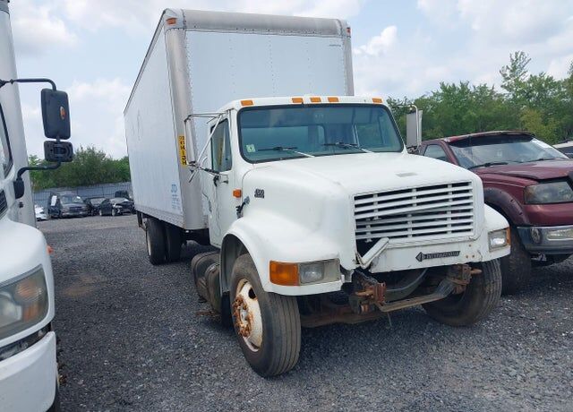 2000 INTERNATIONAL 4700